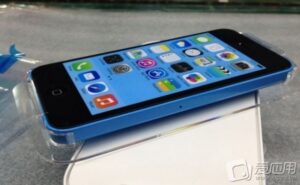 iphone-5c-impacchettati-05 3