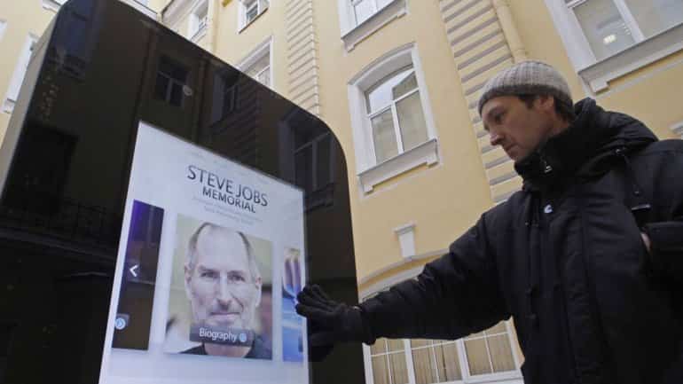 A Rusia no le cae bien que Cook sea gay, y sanciona a Apple 2