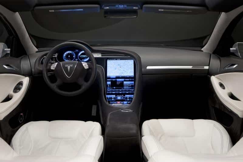 El coche inteligente de Apple llegaría en 2020 1 Fuente: PluginAmerica