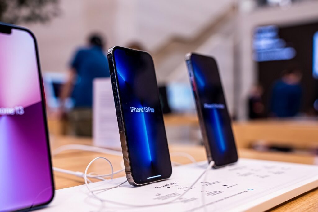 Patente de Apple revela compatibilidad de Thunderbolt con dispositivos iOS 5