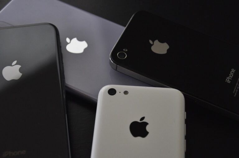 Tim Cook recibiría como 50 millones por cumplir las metas financieras