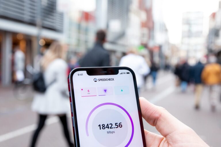 iPhone 15 introduce soporte para USB-C a ethernet para velocidades de Internet más rápidas